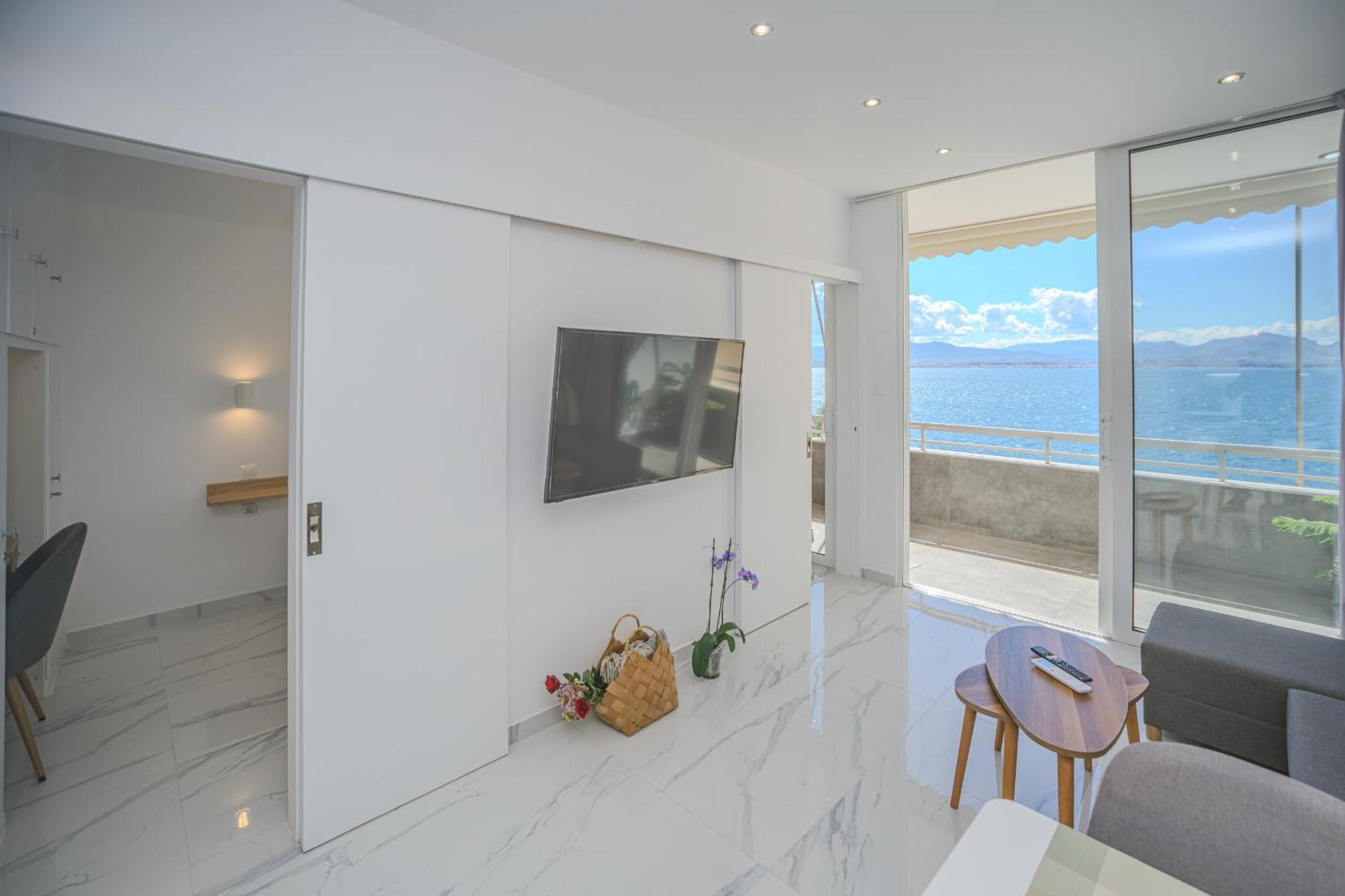Ble Atlas Loutraki (Corinthia)
